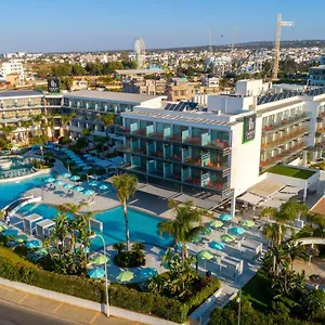 4* Hotel Faros