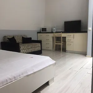 Season Hotel