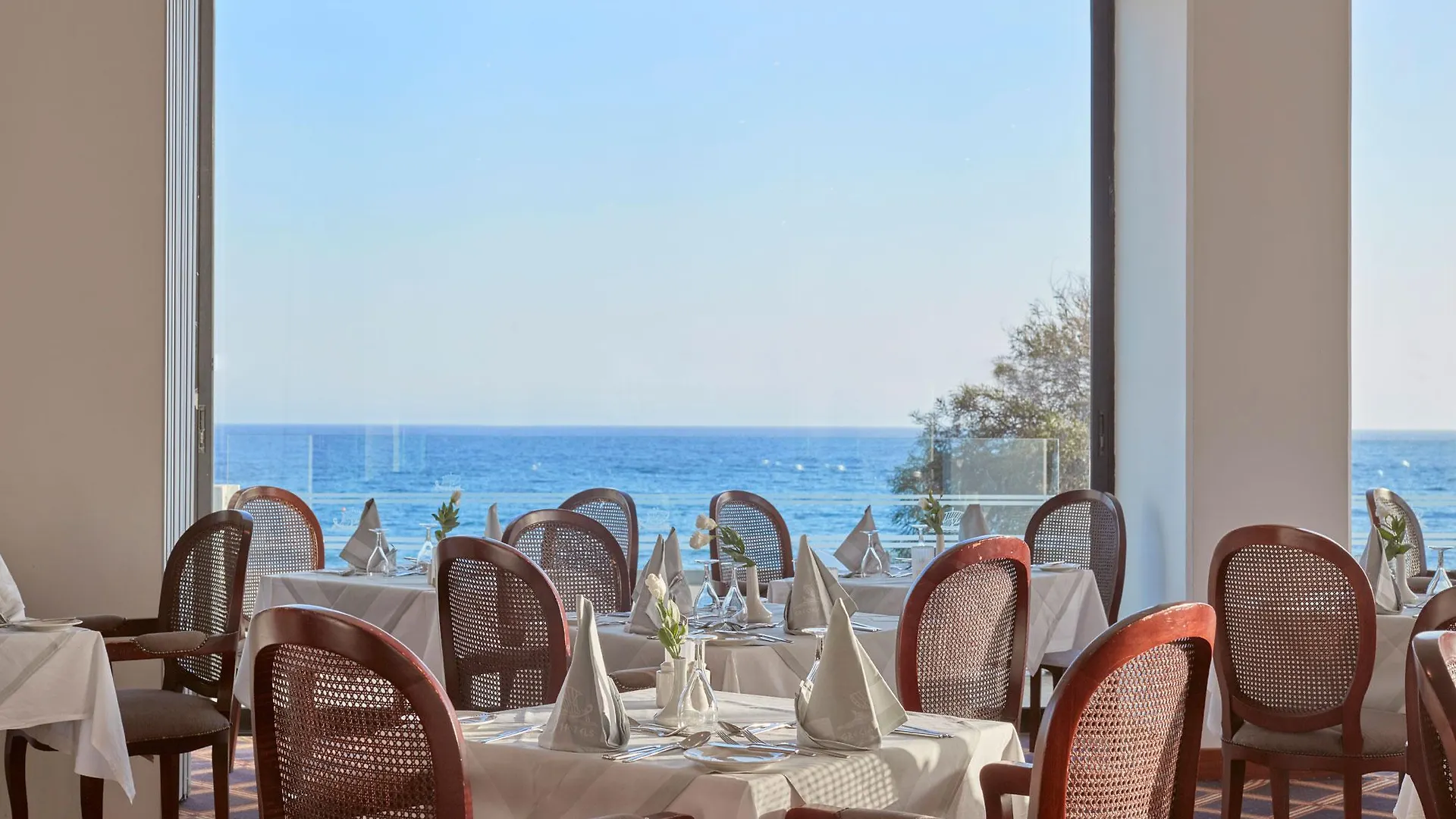 Grecian Bay Hotel Ayia Napa Resort