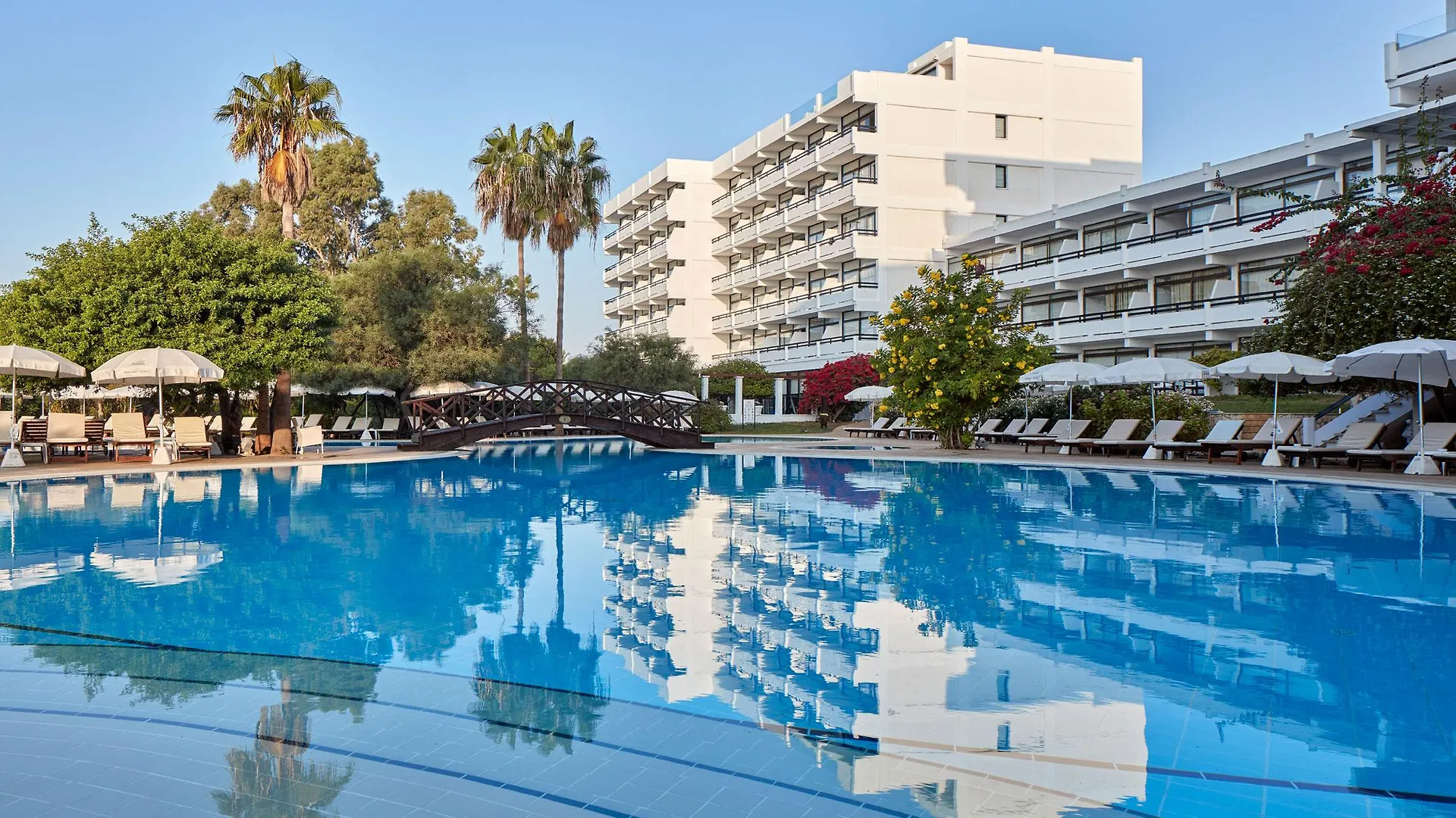 Grecian Bay Hotel Ajía Nápa Üdülőközpont